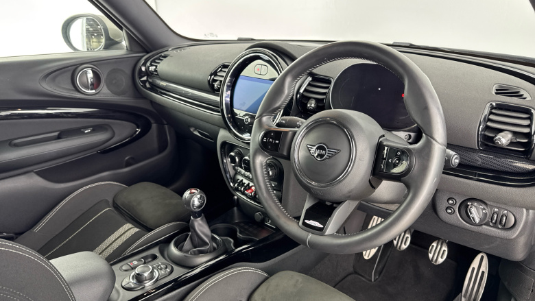 MINI Clubman 1.5 Cooper Shadow Edition 6dr Petrol Estate